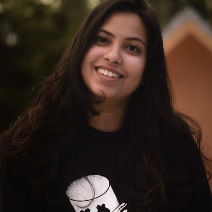 Arjun Rao, Client Relations Director, discussing corporate gifting strategy with business clients